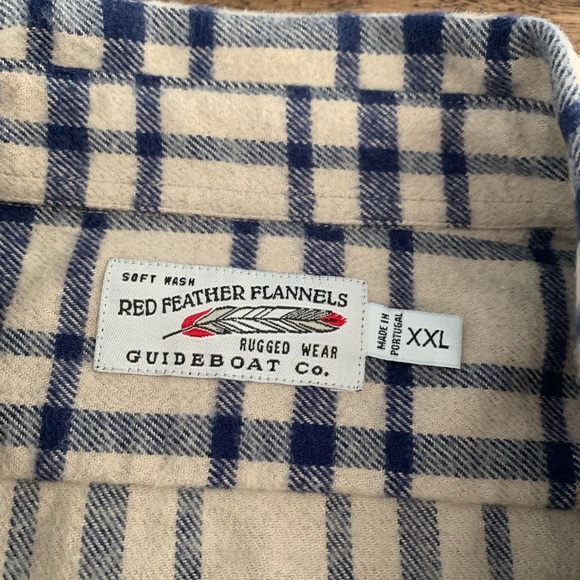 Guideboat Red Feathers Soft Flannel Pattern Shirt, very nice details - Picture 3 of 5
